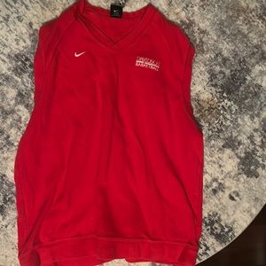 Davidson college sleeveless tee